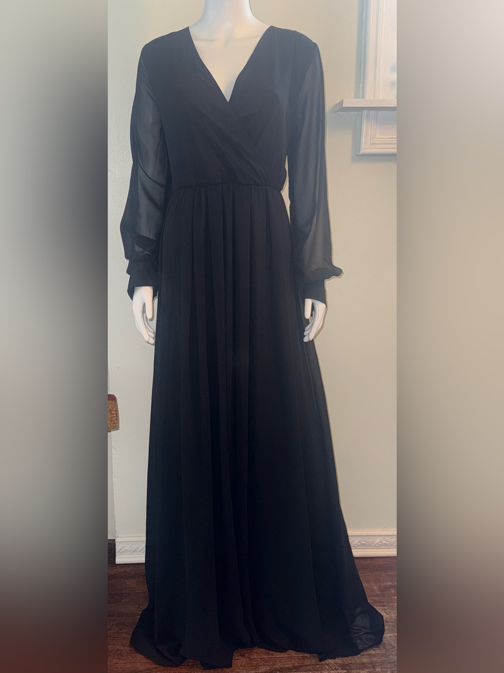 Baltic Born Black Long Sleeve V-Neck Chiffon Maxi Gown - Picture 2 of 14